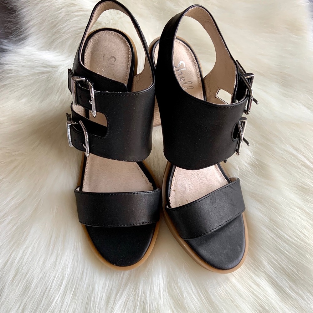 Black Chunky Heels/Shellys London - Picture 2 of 4